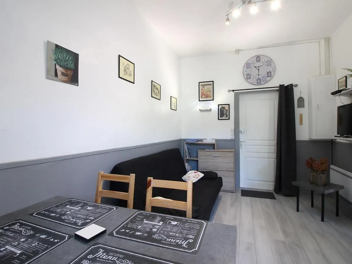 Appartement T2 Bis, Balcon, 100M Des Thermes Et Commerces, Wifi, 4 Pers, La Bourboule - Fr-1-608-238